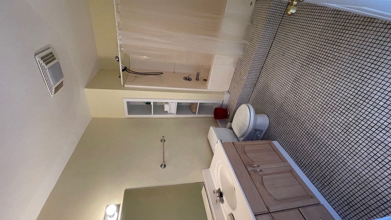 Photo of Bathroom in Pierre Part