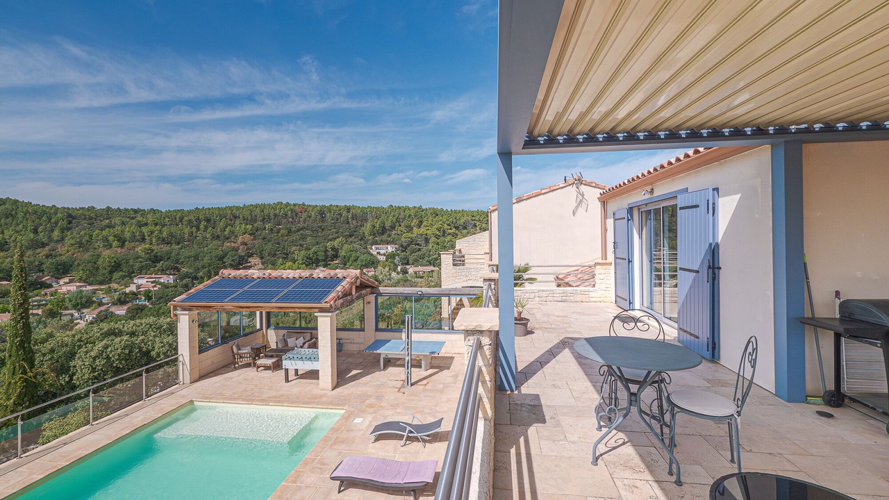 Photo of Outdoor in Saint-Hippolyte-de-Montaigu