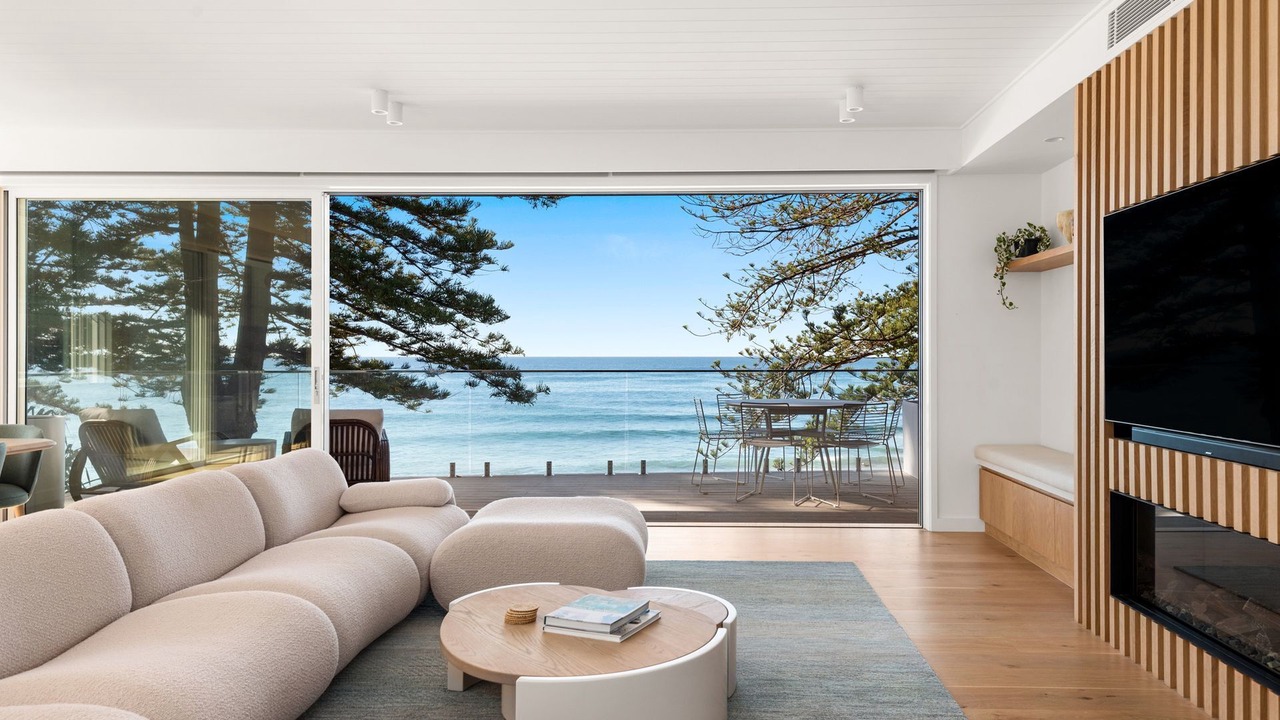 Photo of Livingroom in Newport