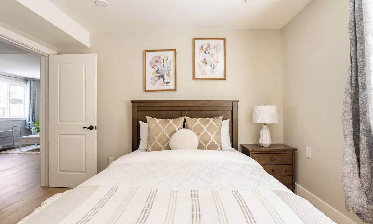 Photo of Bedroom in Daly City