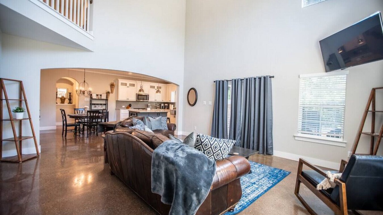 Photo of Livingroom in Pottsboro