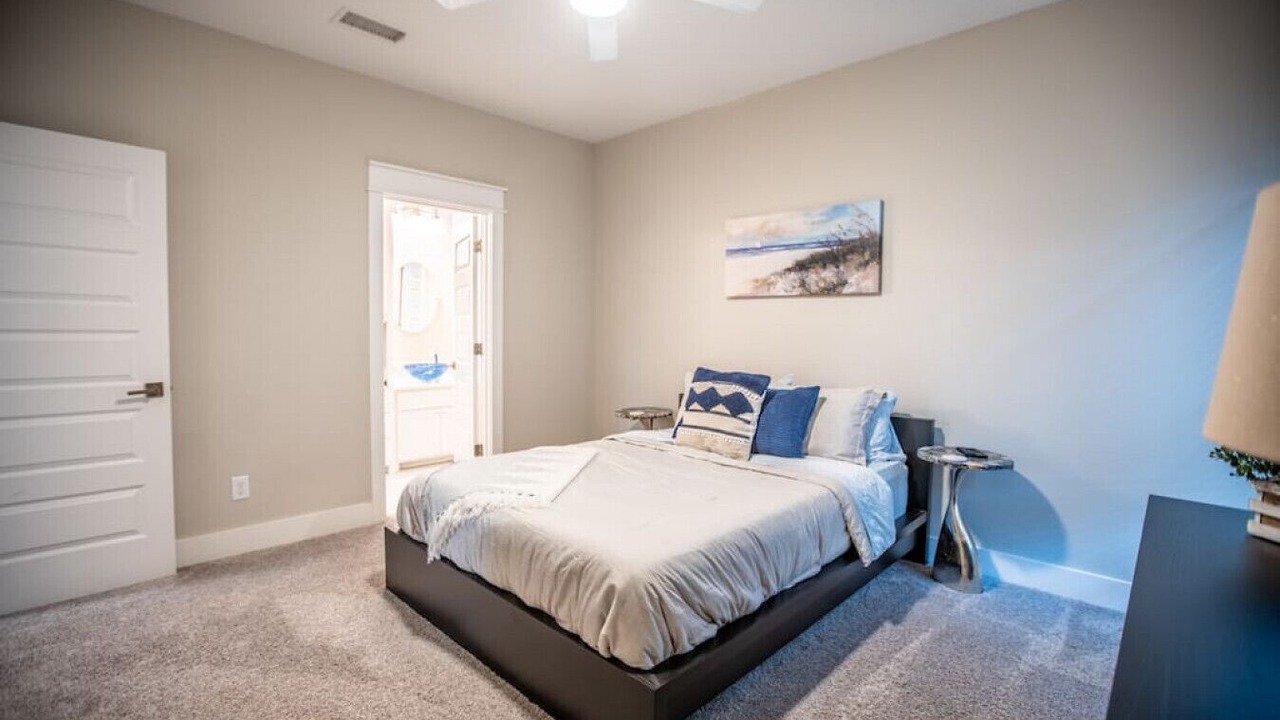 Photo of Bedroom in Pottsboro