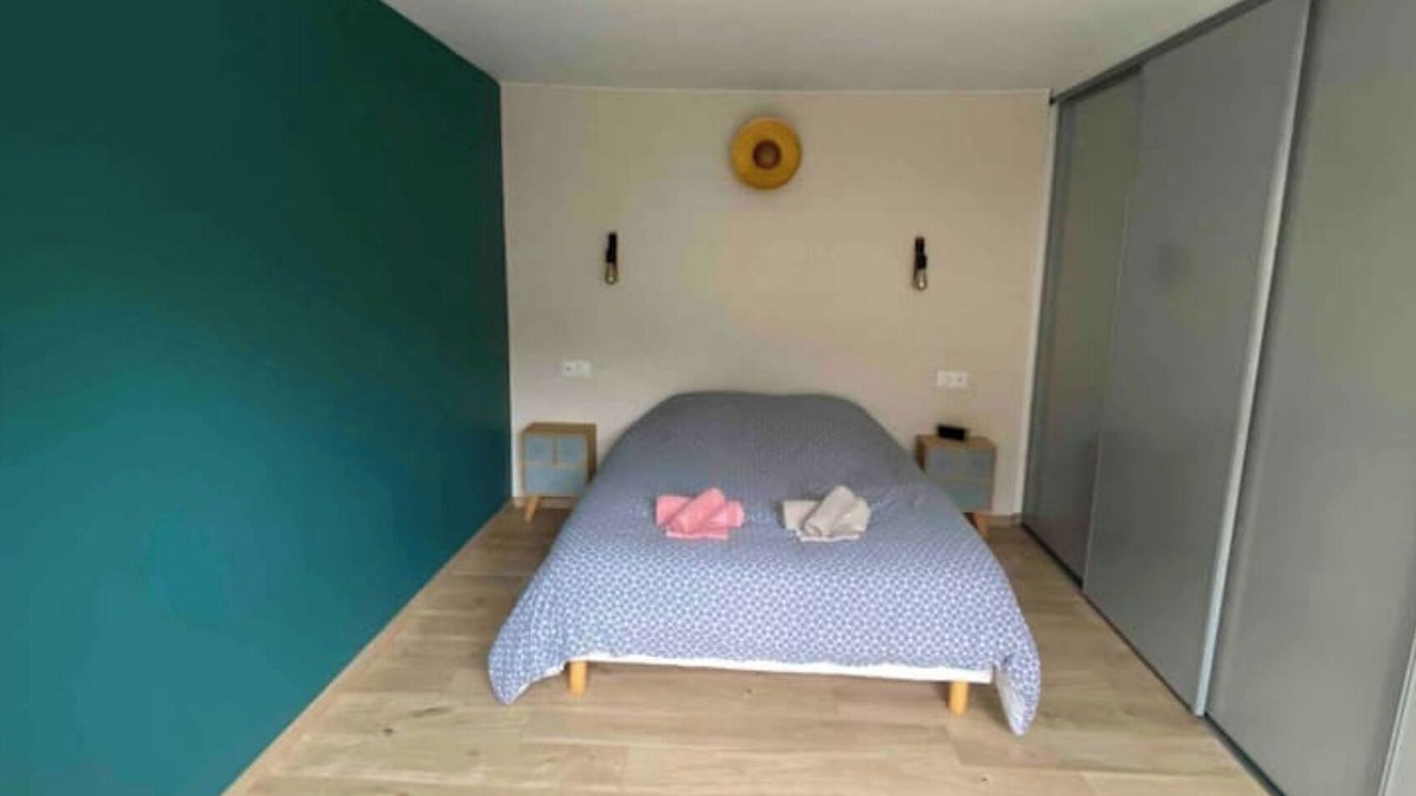 Photo of Bedroom in Alencon