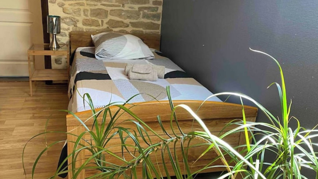 Photo of Bedroom in Alencon