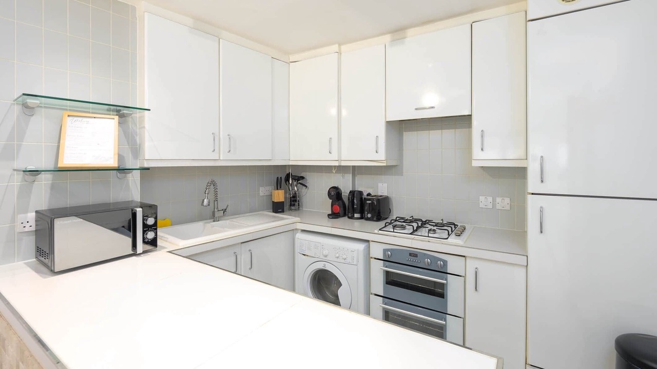 Photo of Others in Bunhill