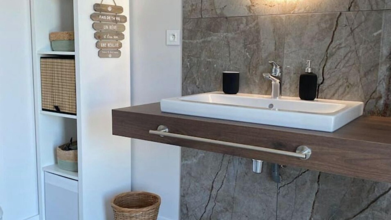 Photo of Bathroom in Plouguerneau