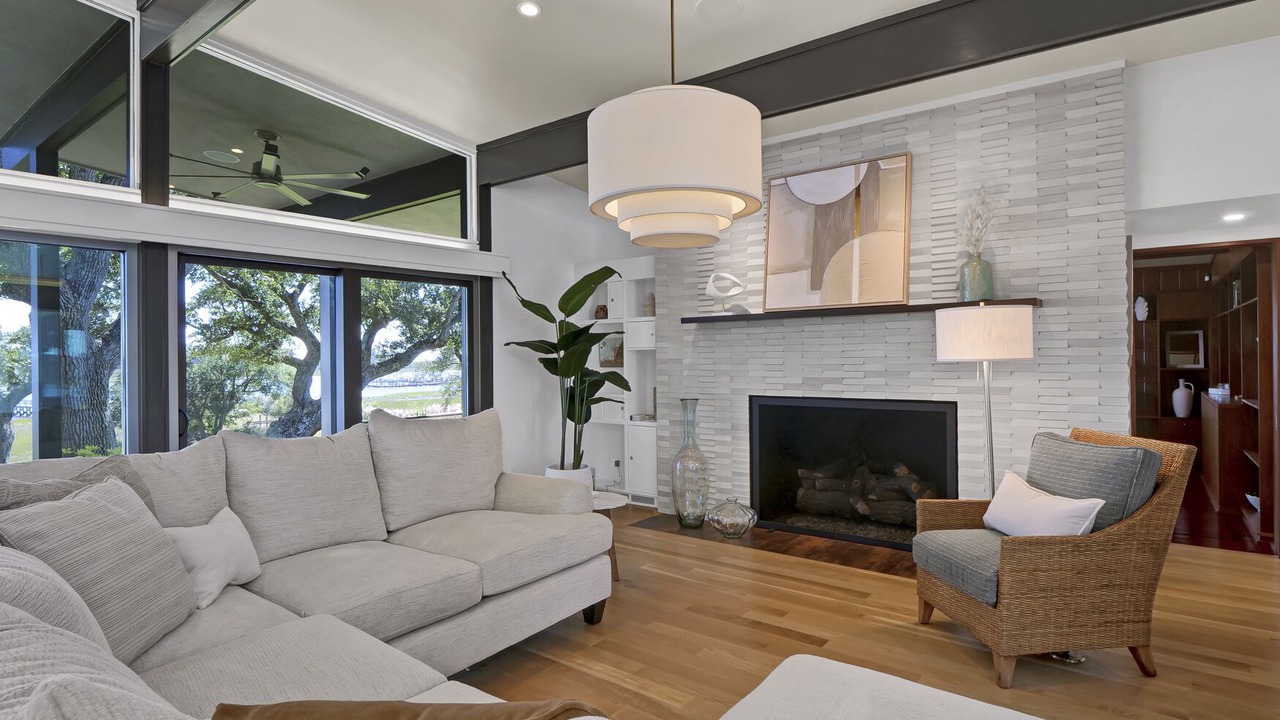 Photo of Livingroom in Ogden