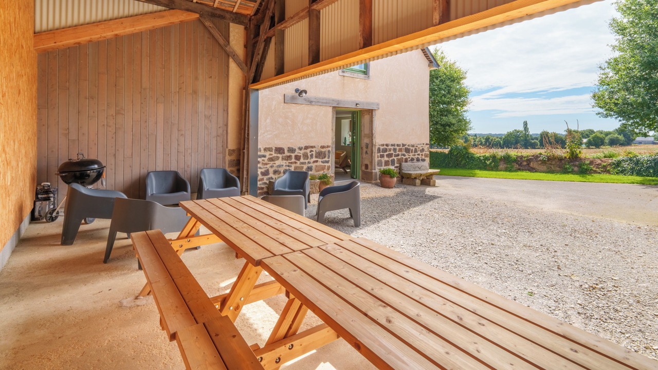Photo of Outdoor in Geveze