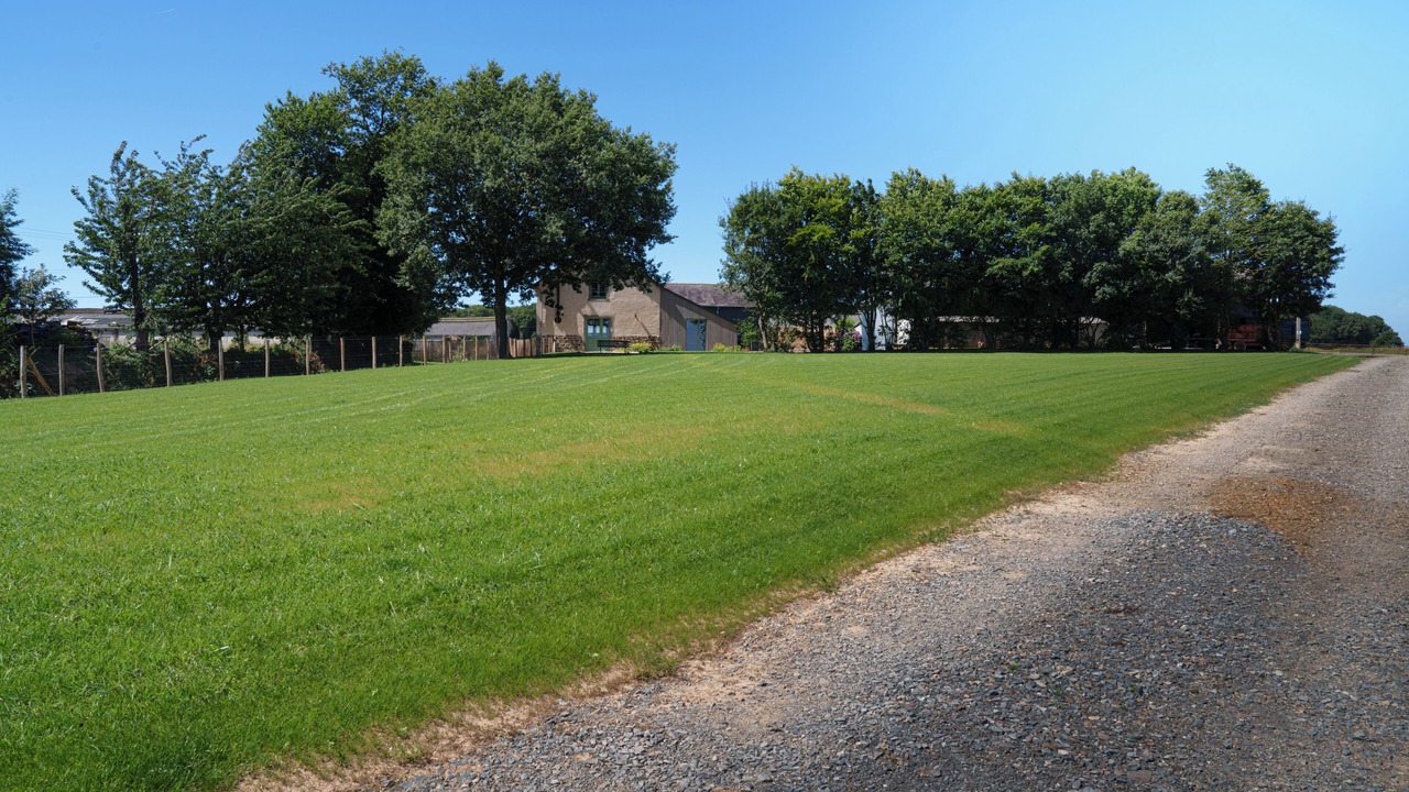 Photo of Outdoor in Geveze