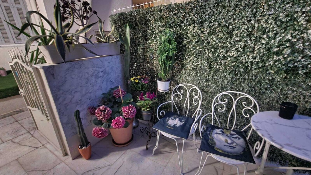 Photo of Outdoor in Vernier