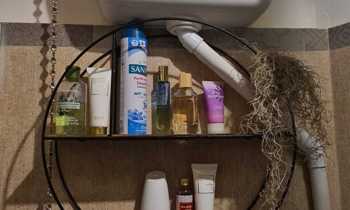 Photo of Bathroom in Vernier