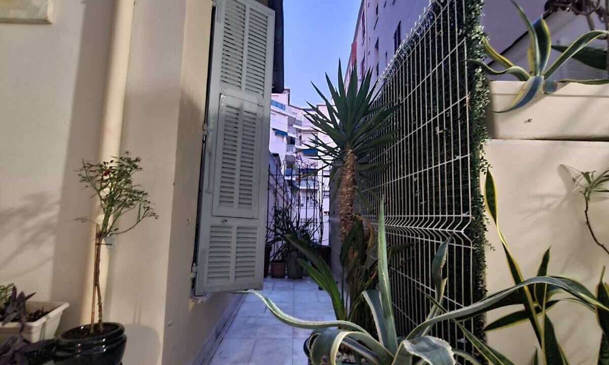 Photo of Outdoor in Vernier