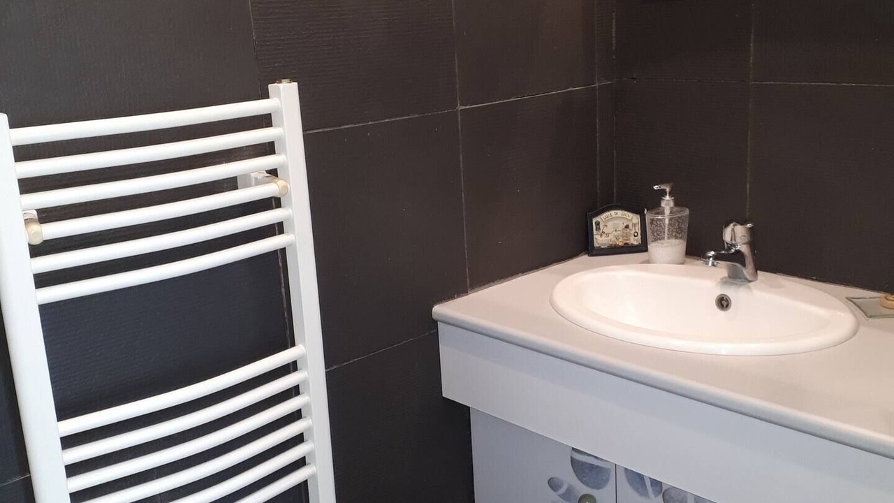 Photo of Bathroom in La Chevroliere