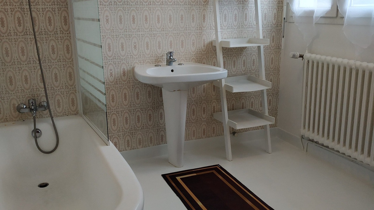 Photo of Bathroom in Brece