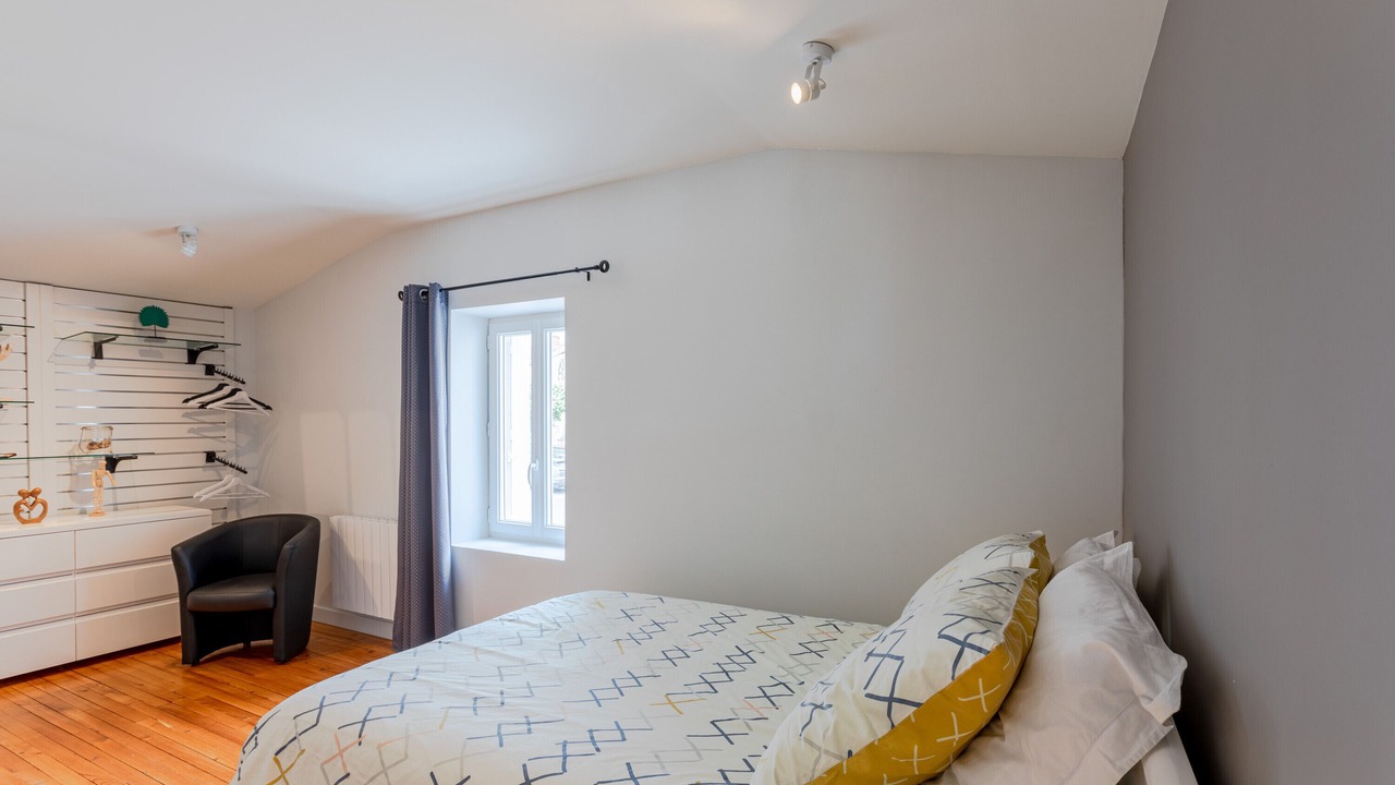 Photo of Bedroom in Mouilleron-en-Pareds