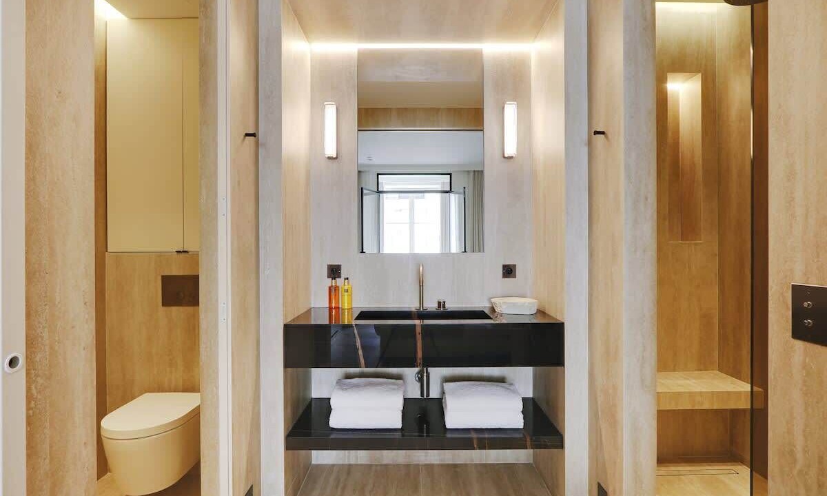 Photo of Bathroom in Les Halles