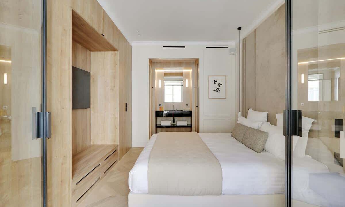 Photo of Bedroom in Les Halles