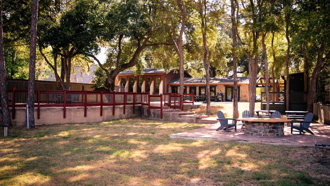 Photo of Outdoor in Cedar Lane