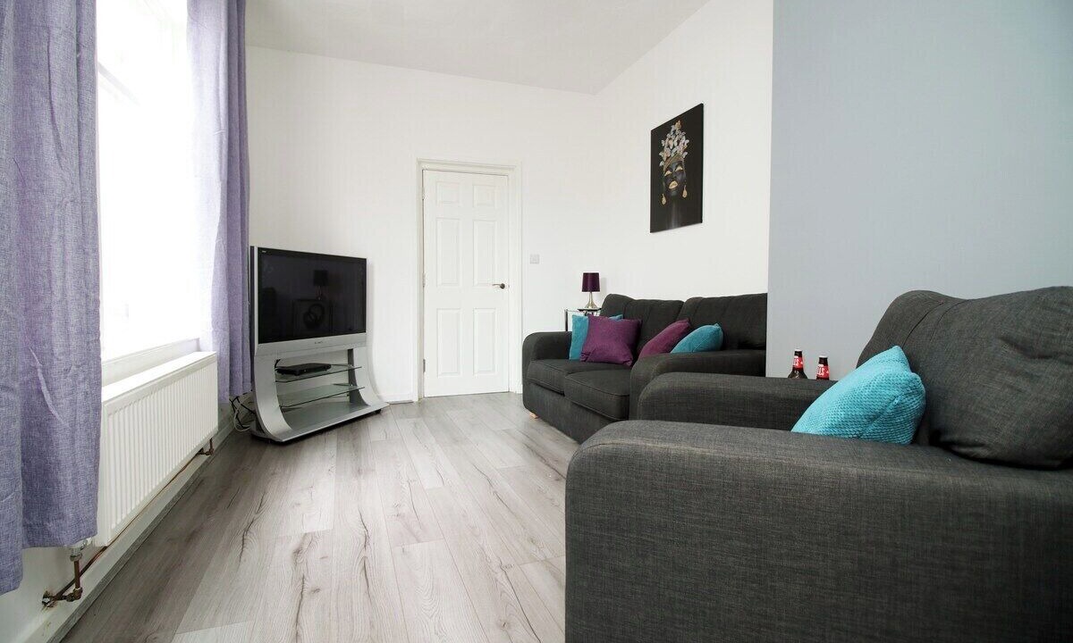 Photo of Livingroom in Newport