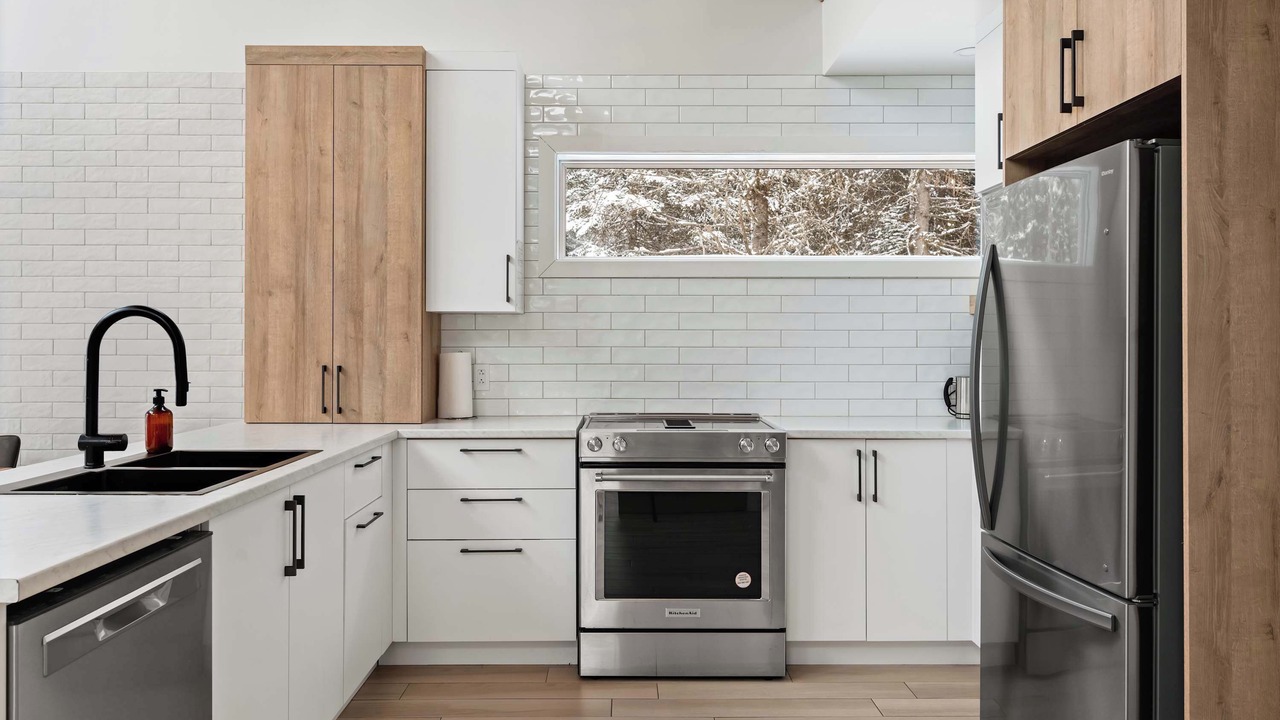 Photo of Kitchen in Notre-Dame-de-la-Merci