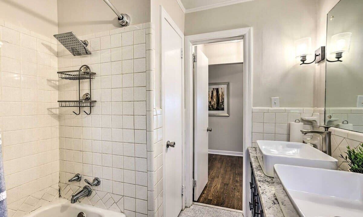 Photo of Bathroom in New Castle