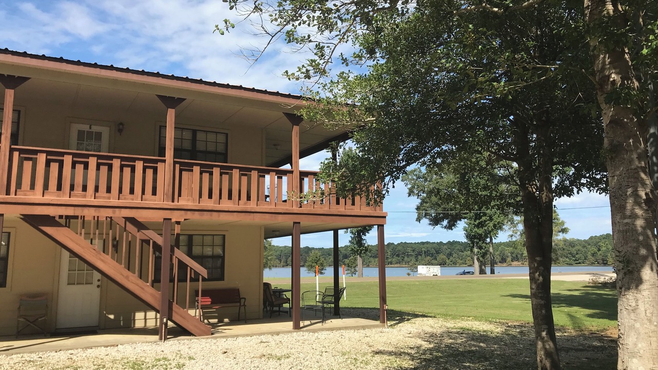 Photo of Outdoor in Milam