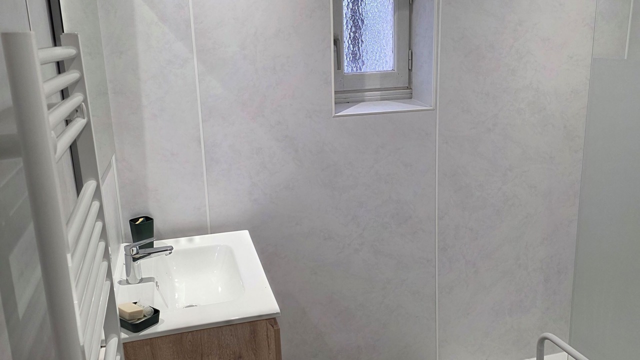 Photo of Bathroom in Crampagna