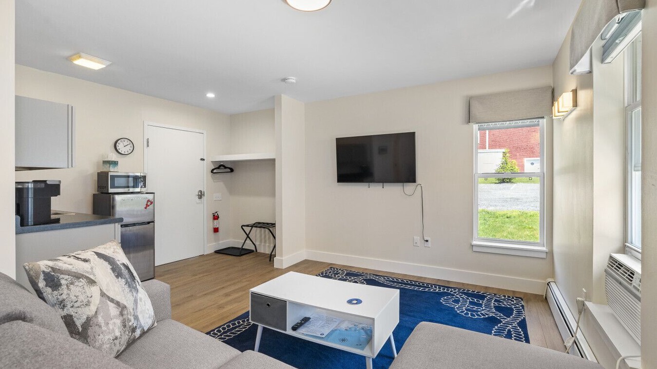 Photo of Livingroom in Boothbay