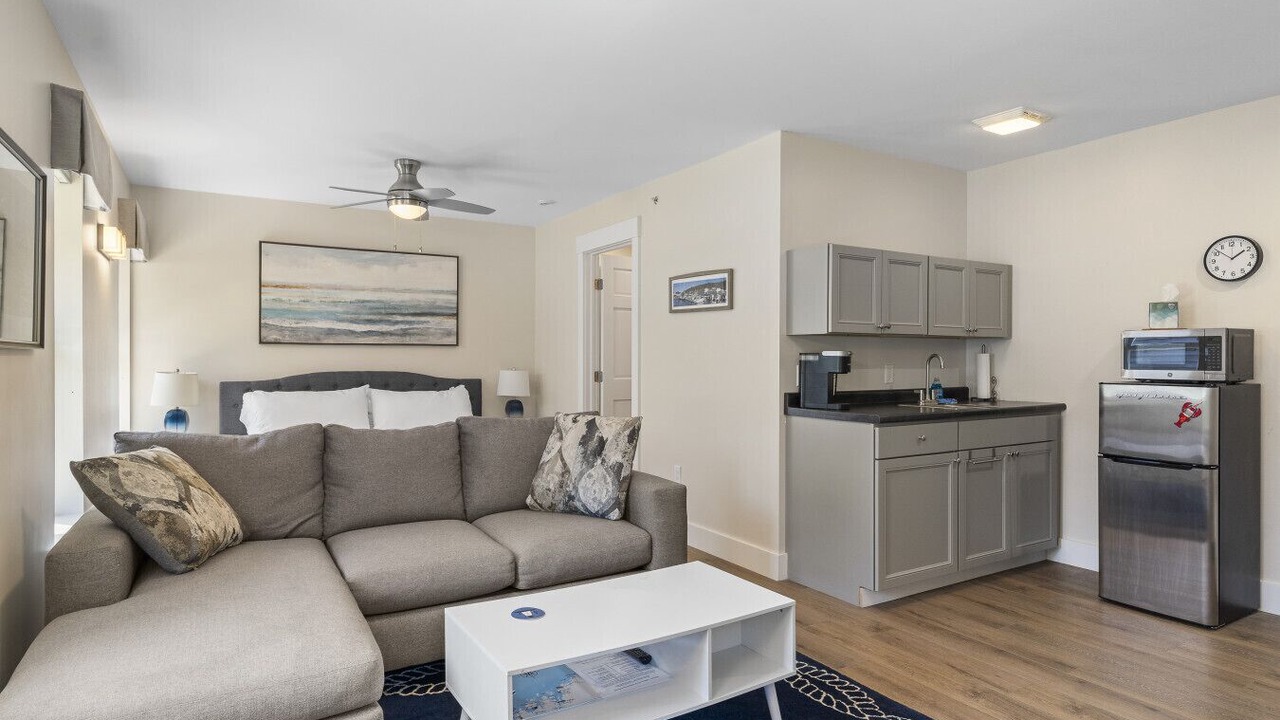 Photo of Livingroom in Boothbay