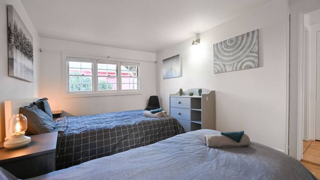 Photo of Bedroom in Poets Corner