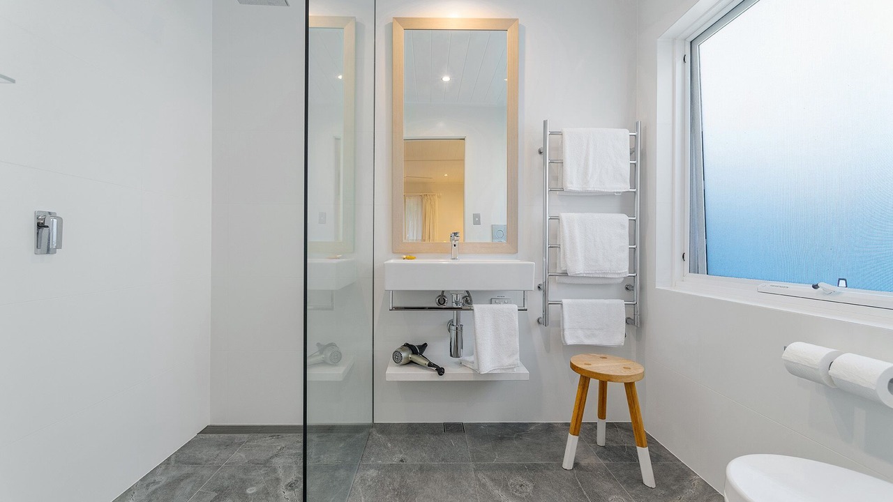 Photo of Bathroom in Suffolk Park