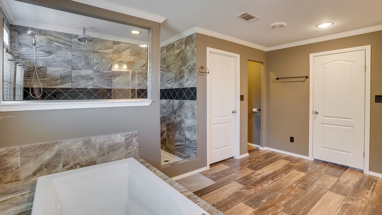 Photo of Bathroom in Negreet