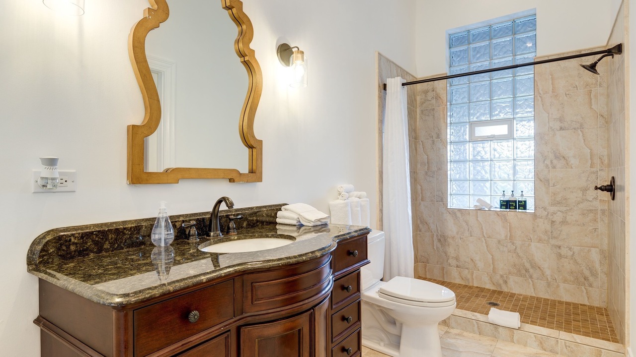 Photo of Bathroom in Tri-Taylor