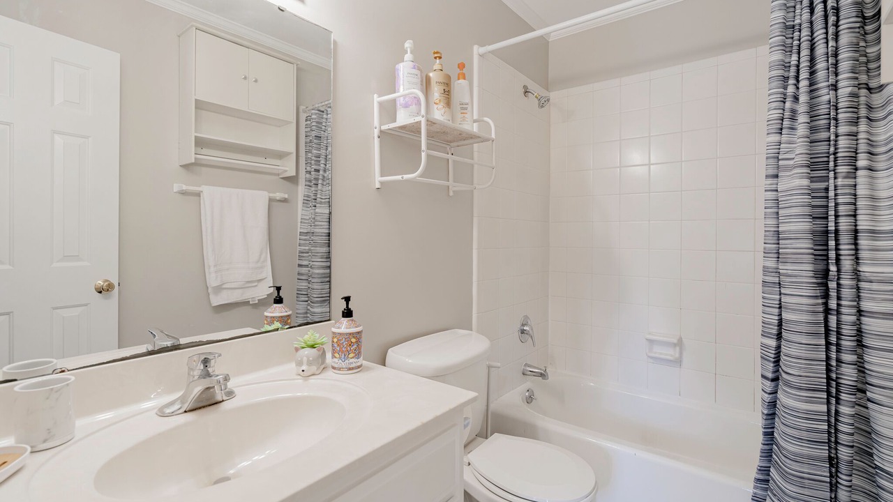 Photo of Bathroom in Rosewood