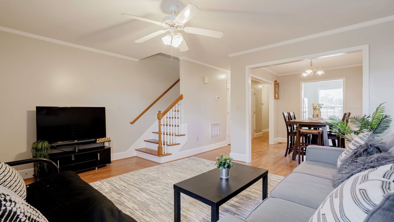 Photo of Livingroom in Rosewood