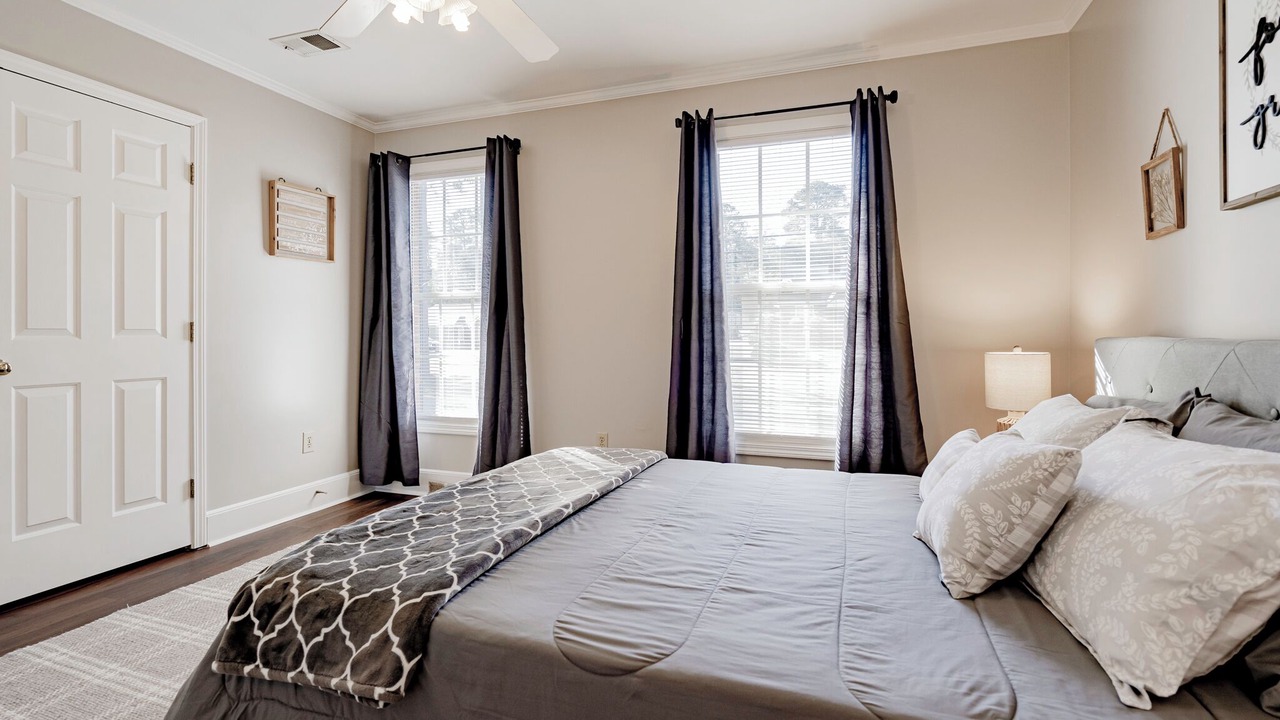 Photo of Bedroom in Rosewood