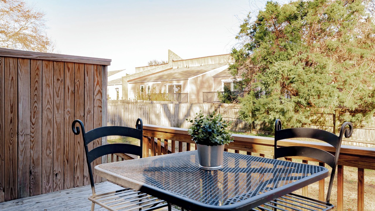 Photo of Outdoor in Rosewood