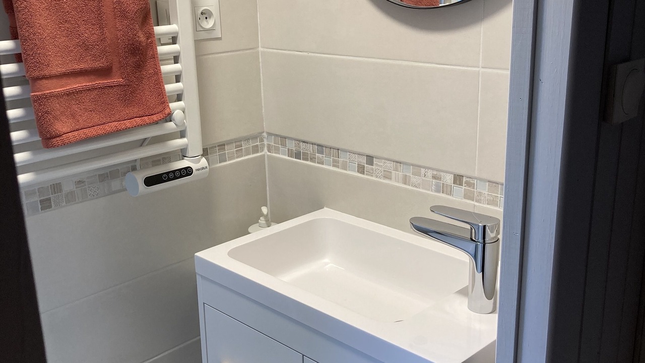 Photo of Bathroom in Job