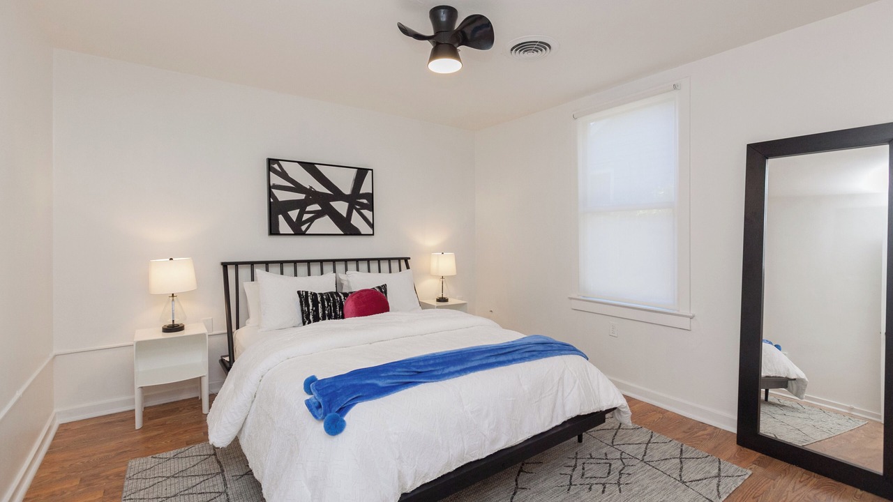 Photo of Bedroom in Mid City South