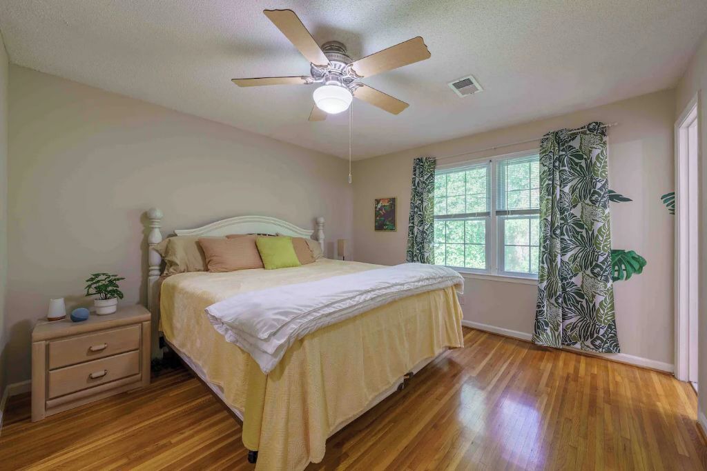 Photo of Bedroom in Stone Mountain
