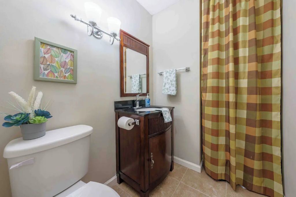 Photo of Bathroom in Stone Mountain