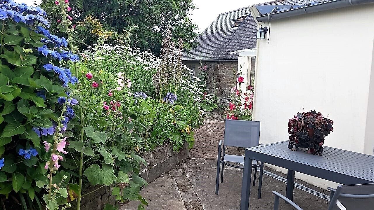 Photo of Outdoor in Tredrez-Locquemeau