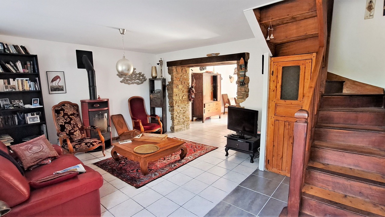 Photo of Livingroom in Tredrez-Locquemeau