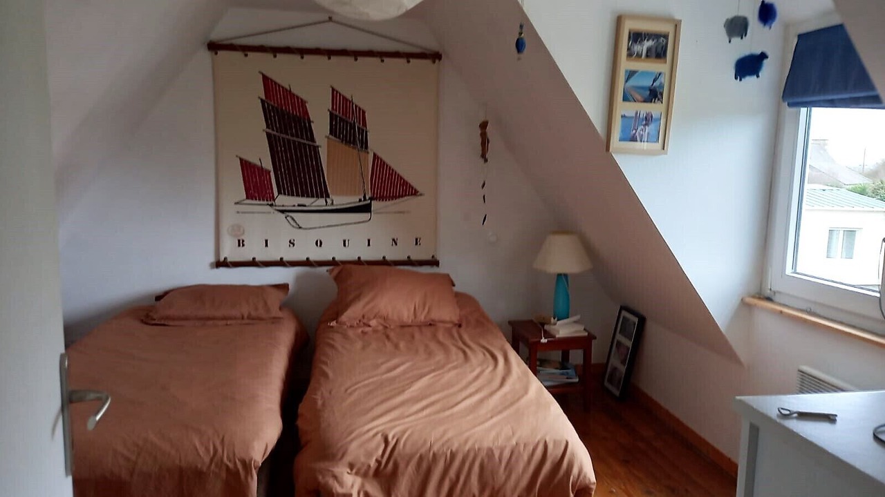 Photo of Bedroom in Tredrez-Locquemeau