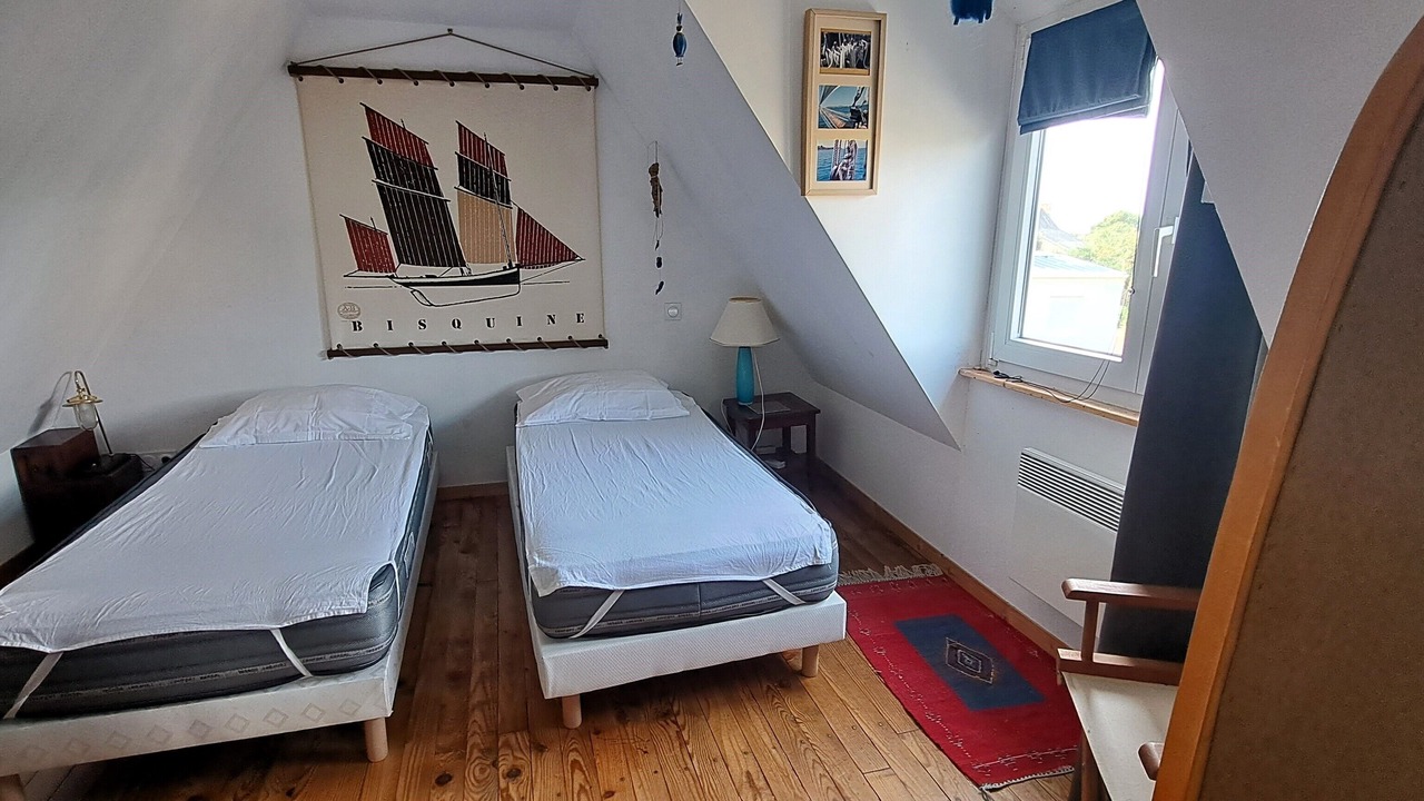 Photo of Bedroom in Tredrez-Locquemeau