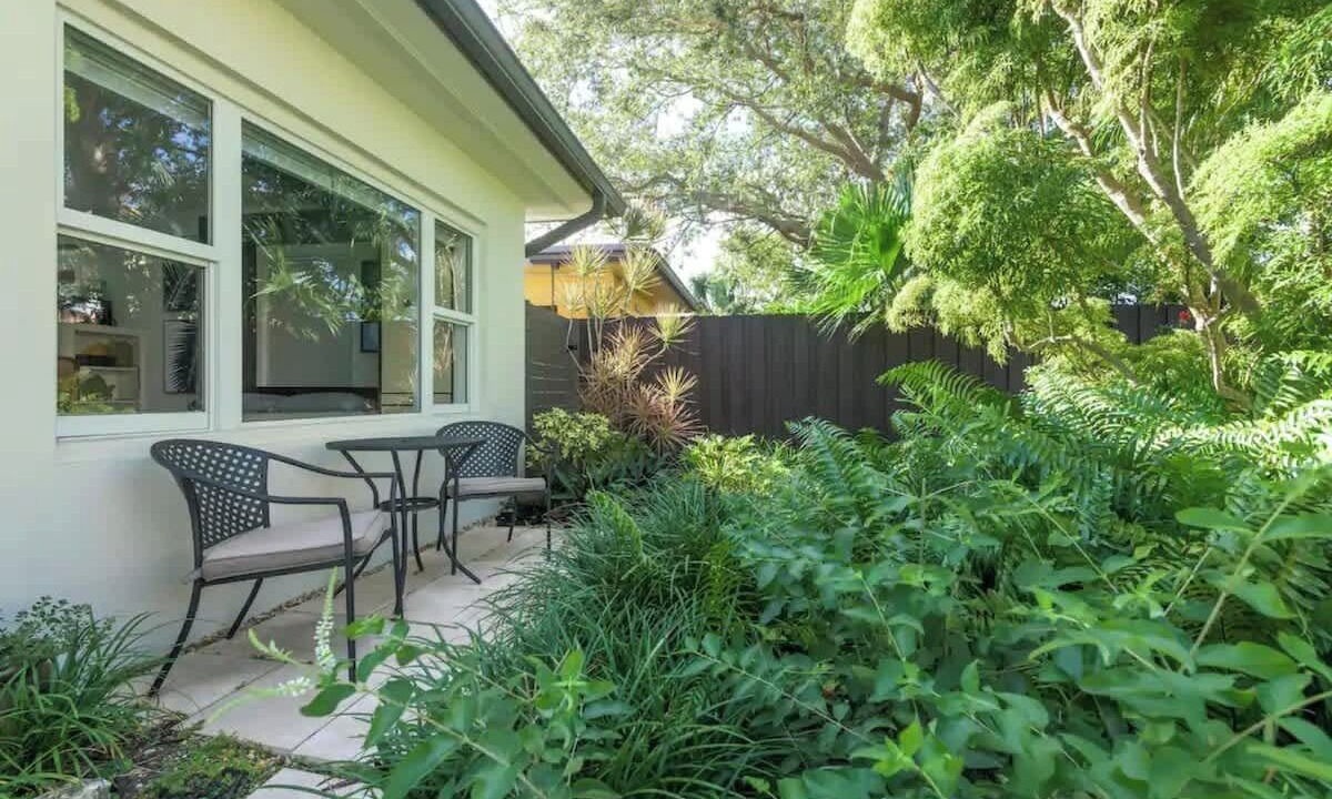 Photo of Outdoor in Lake Ridge