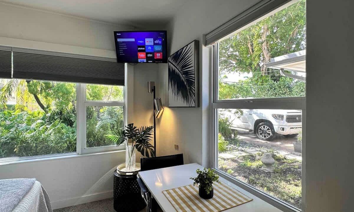 Photo of Bedroom in Lake Ridge