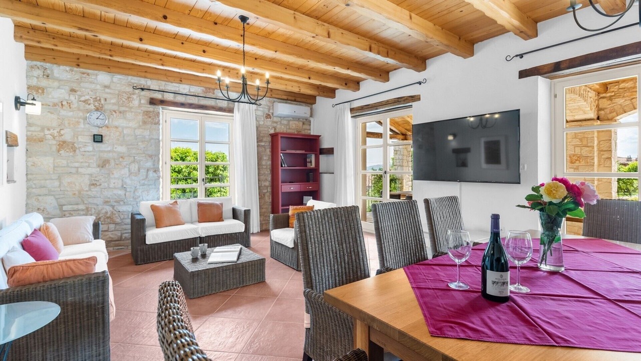 Photo of Livingroom in Buzet