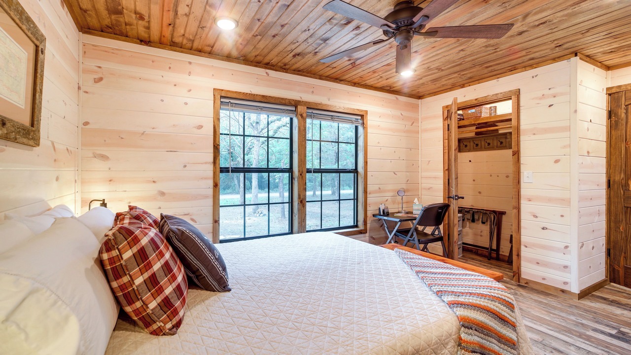 Photo of Bedroom in Blocker