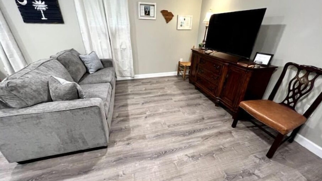 Photo of Livingroom in Roebuck